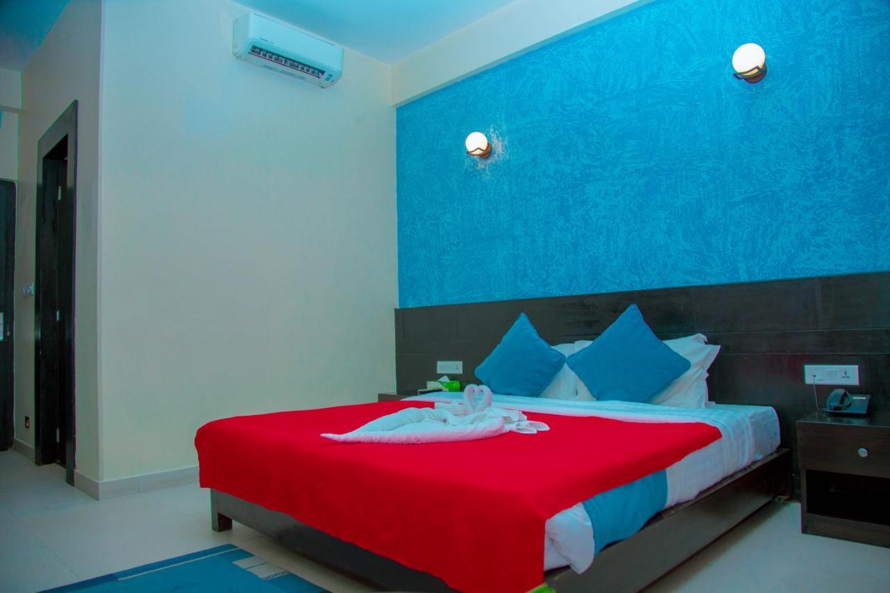 Tuki Resort Pokhara Exteriör bild